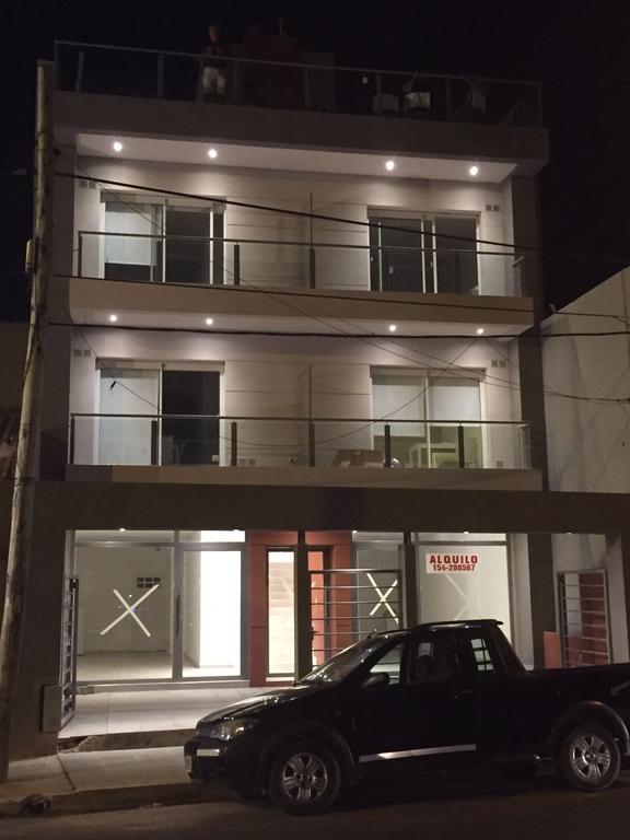Frente Al Rio Apartment Paraná Екстериор снимка